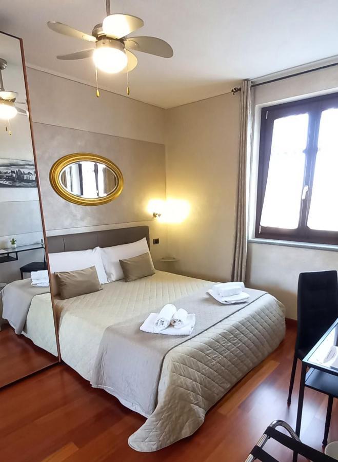 פוסאנו Villa Laura B&B מראה חיצוני תמונה