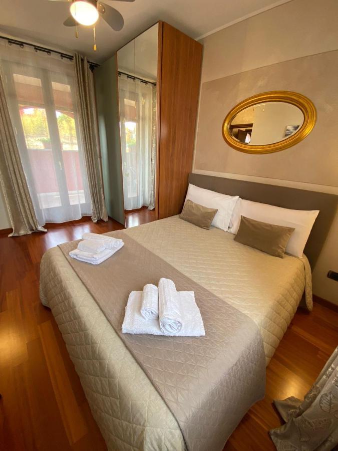 פוסאנו Villa Laura B&B מראה חיצוני תמונה
