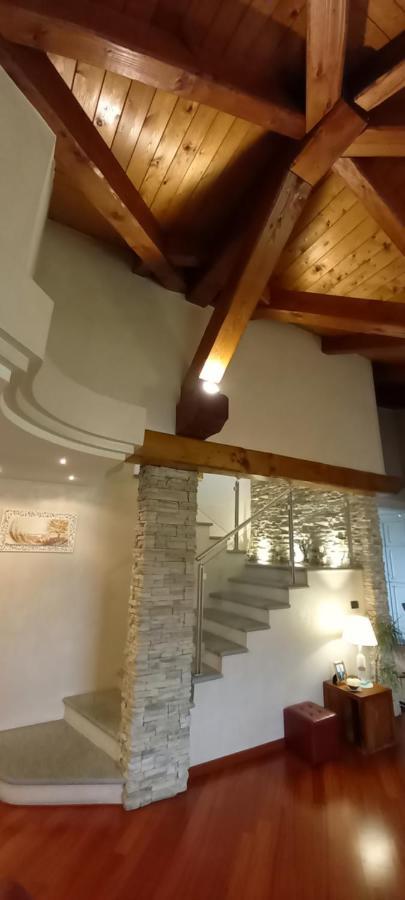 פוסאנו Villa Laura B&B מראה חיצוני תמונה