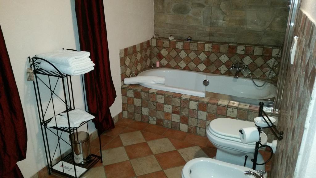 פוסאנו Villa Laura B&B חדר תמונה